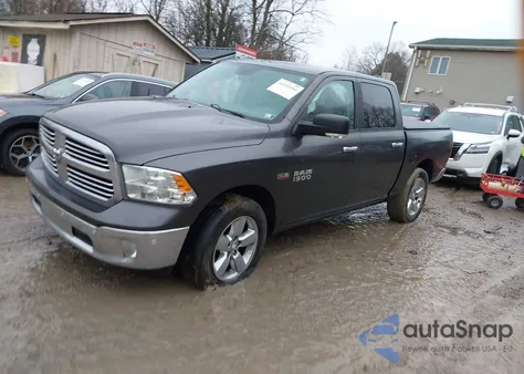 2018 Ram 1500 Big Horn 4X4 5'7 Box z USA, uszkodzony, nr VIN 1C6RR7LT2JS329873